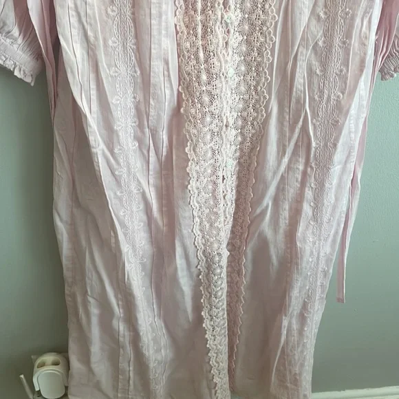 Arnhem Dress - Picture 4 of 5